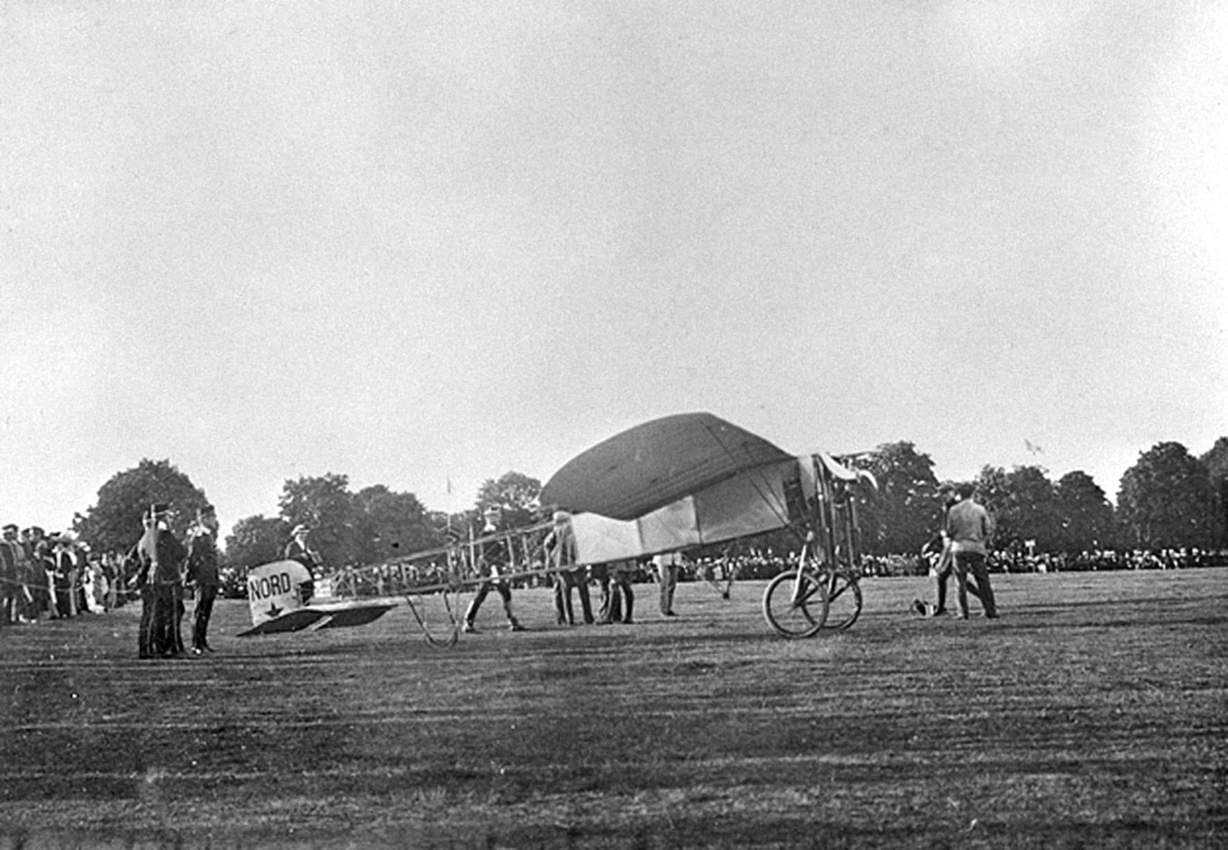 Första flygningen Carl Cederström, första flygningen från Malmen 1911, Blériot XI.